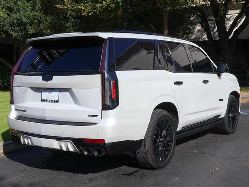 2023 Cadillac Escalade V-Series