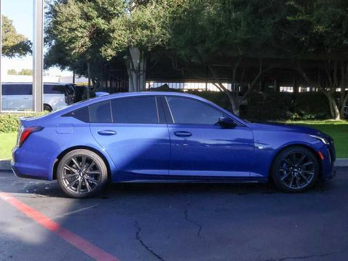 2023 Cadillac CT5 Sport