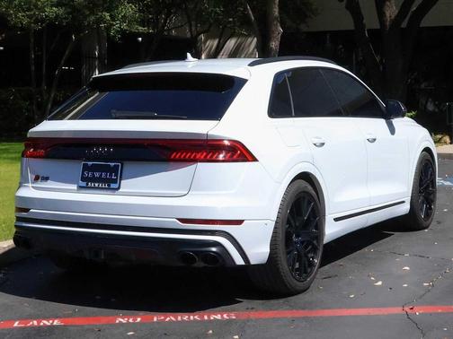 Glacier White Metallic 2021 Audi SQ8 4.0T Prestige