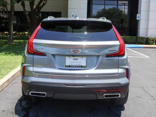 2025 Cadillac XT4 Premium Luxury