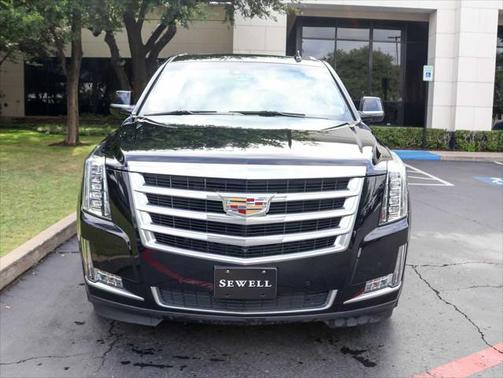 2016 Cadillac Escalade Luxury