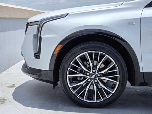 2025 Cadillac XT4 Sport