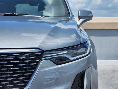 2025 Cadillac XT6 Premium Luxury FWD