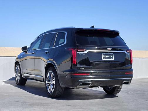 2025 Cadillac XT6 Premium Luxury AWD