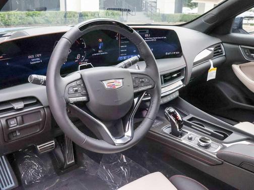2025 Cadillac CT5 Sport
