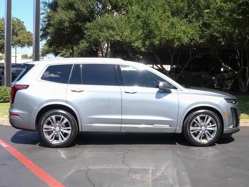 2023 Cadillac XT6 Premium Luxury AWD