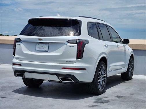 2025 Cadillac XT6 Sport AWD
