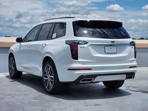 2025 Cadillac XT6 Sport AWD
