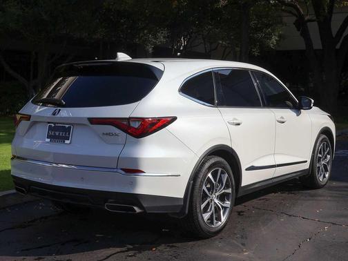 2022 Acura MDX Technology Package