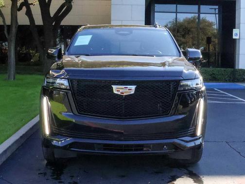 2022 Cadillac Escalade ESV Sport