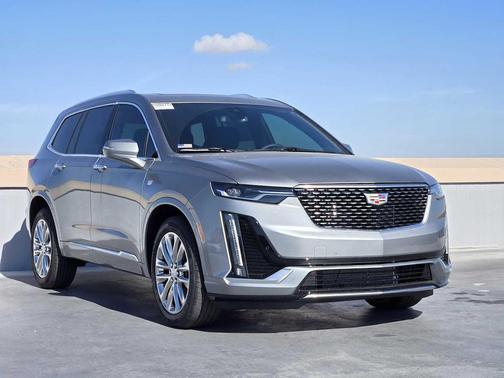 2025 Cadillac XT6 Premium Luxury AWD