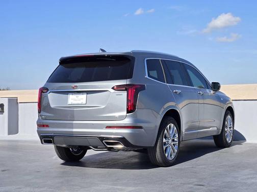 2025 Cadillac XT6 Premium Luxury AWD