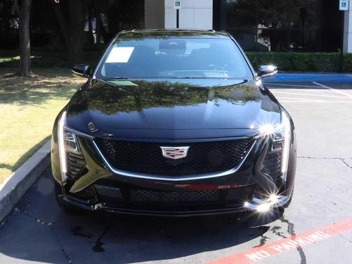 2025 Cadillac CT5 Sport