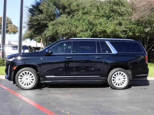 2024 Cadillac Escalade ESV Luxury