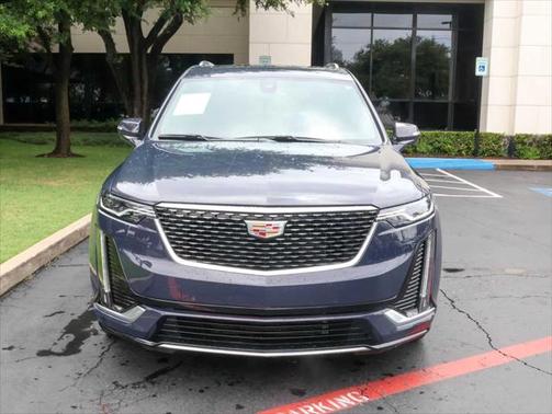 2025 Cadillac XT6 Premium Luxury FWD