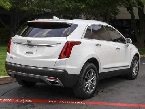 2020 Cadillac XT5 Premium Luxury