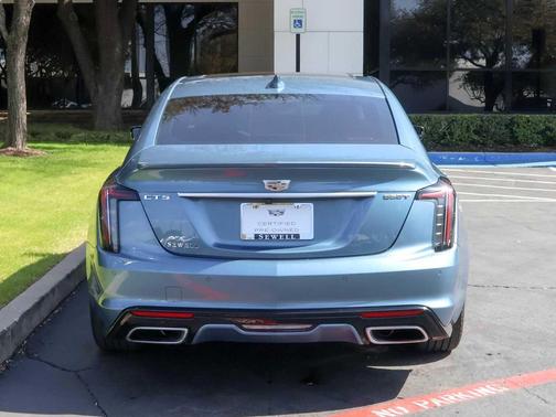 2023 Cadillac CT5 Sport