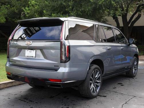 2022 Cadillac Escalade ESV Sport Platinum