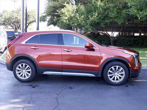 2019 Cadillac XT4 Premium Luxury