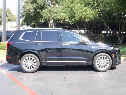 2023 Cadillac XT6 Premium Luxury FWD