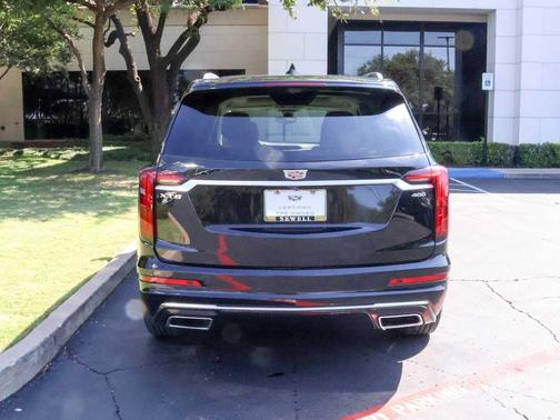 2023 Cadillac XT6 Premium Luxury FWD