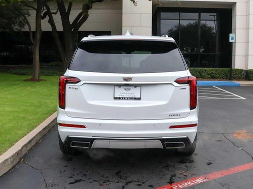 2020 Cadillac XT6 Premium Luxury FWD