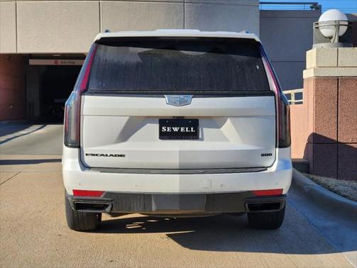 2022 Cadillac Escalade Sport