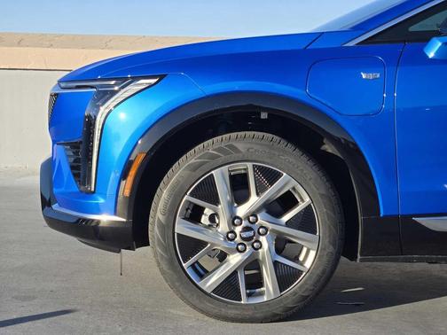 2026 Cadillac OPTIQ Luxury