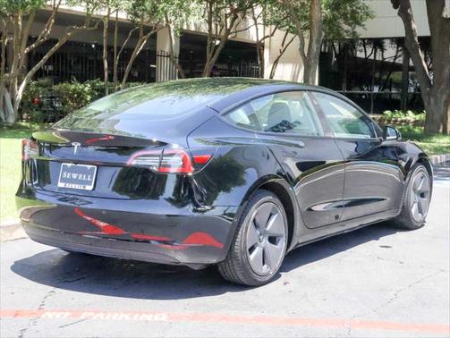 2022 Tesla Model 3 Standard Range