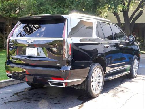 2022 Cadillac Escalade Premium Luxury