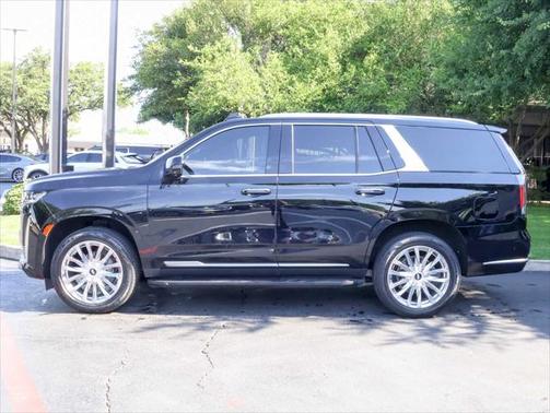 2022 Cadillac Escalade Premium Luxury