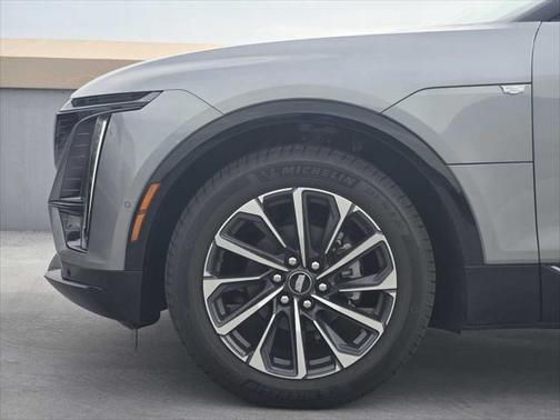2025 Cadillac LYRIQ Sport w/1SJ