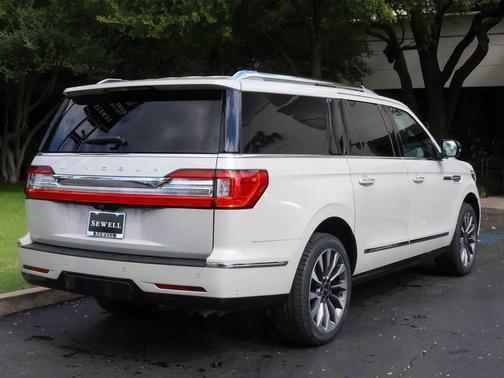 2021 Lincoln Navigator L Reserve