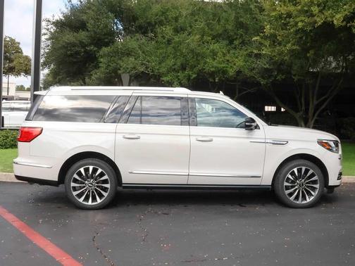 2021 Lincoln Navigator L Reserve