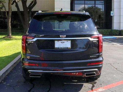 2024 Cadillac XT6 Premium Luxury FWD