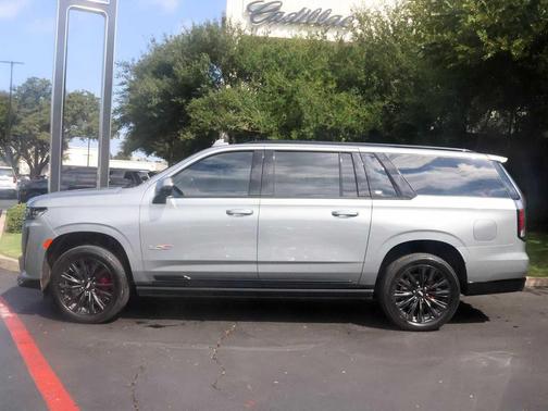2024 Cadillac Escalade ESV V-Series