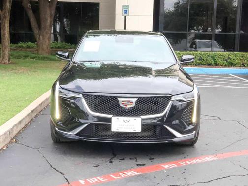 2024 Cadillac CT4 Sport