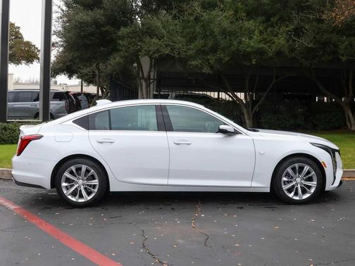 2025 Cadillac CT5 Premium Luxury