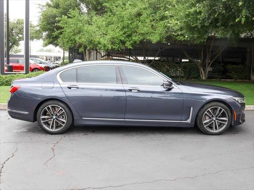 2020 BMW 750 i xDrive