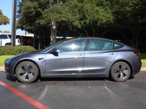2023 Tesla Model 3 Standard Range