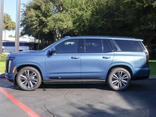 2025 Cadillac Escalade Sport