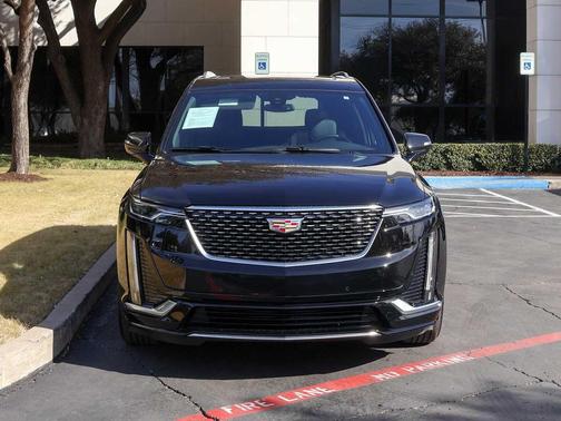 2024 Cadillac XT6 Luxury FWD