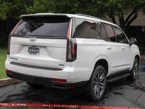 2021 Cadillac Escalade Sport