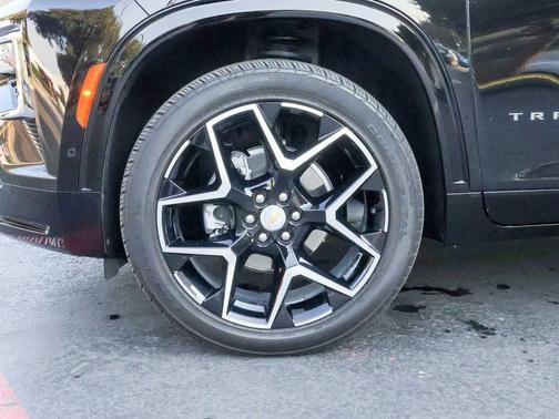 2025 Chevrolet Traverse High Country