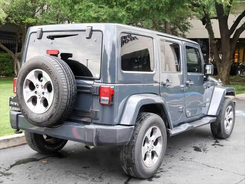 2017 Jeep Wrangler Unlimited Sahara
