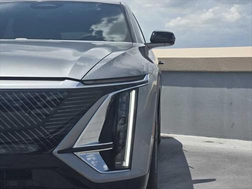 2025 Cadillac LYRIQ Luxury w/1SC