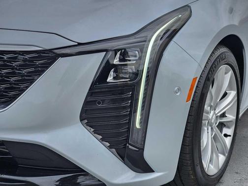 Vibrant White Tricoat 2026 Cadillac CT5 Premium Luxury