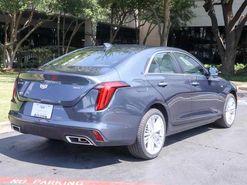 2025 Cadillac CT4 Premium Luxury RWD