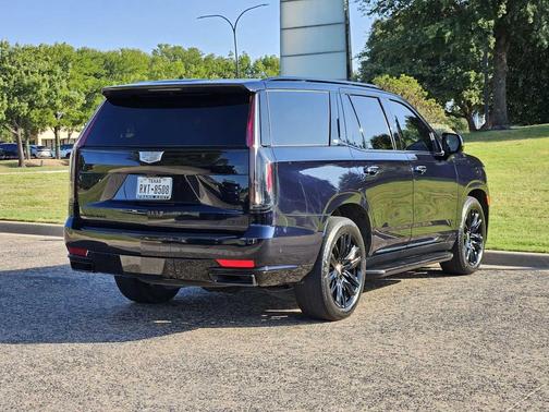 2022 Cadillac Escalade Sport Platinum