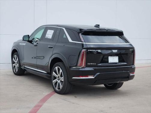 2025 Cadillac Escalade Luxury